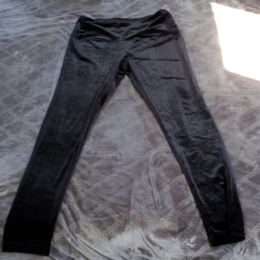 Velvet Lysse Leggings